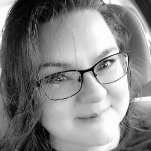 Meet your Posher, Marcia